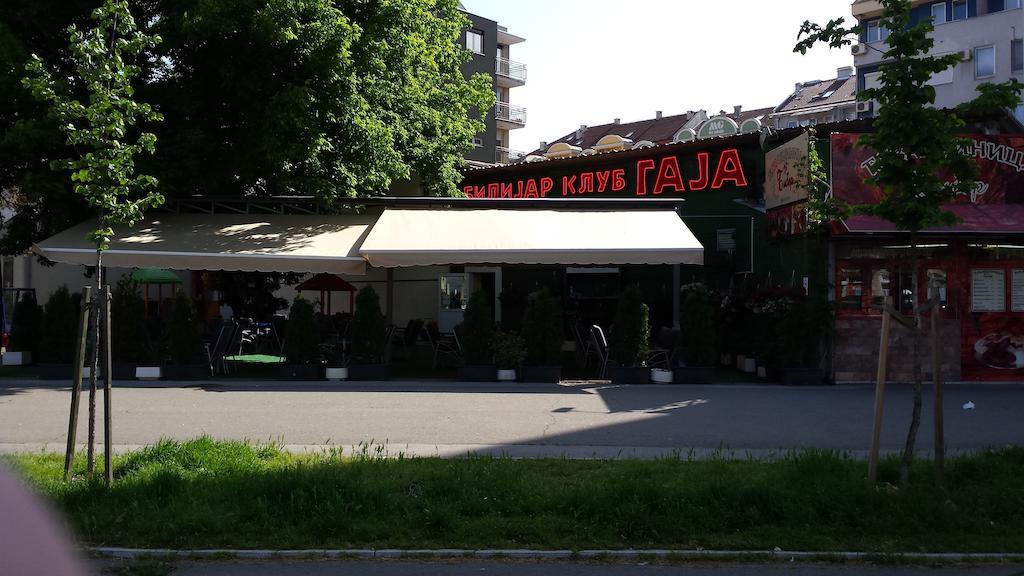 Guest House Gaja Novi Sad Dış mekan fotoğraf